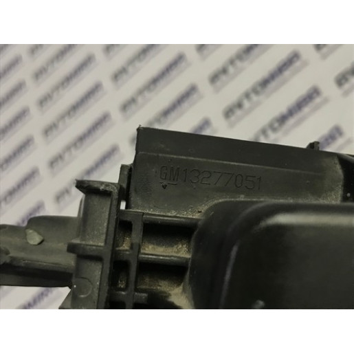 Корпус повітряного фільтра Opel Corsa D 1.7 CDTI  2006-2014 13277051